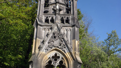 POMNÍK  KNÍŽETE  KARLA  EGONA II