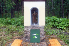 Turisté a lesníci se setkali v Javorné