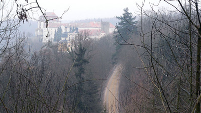 JUNÁCKÉ ÚDOLÍ, OKRUH HELENY MNISZKOVÉ