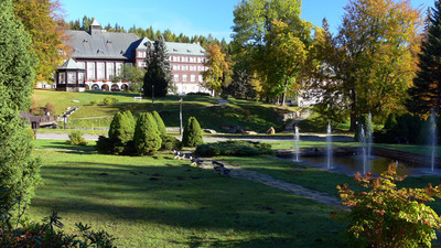 KARLOVA STUDÁNKA – VÝZNAMNÉ KLIMATICKÉ LÁZNĚ