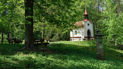 KŘÍŽOVÁ CESTA SMRŽOV