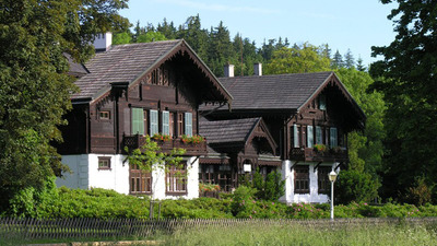 LOVECKÝ ZÁMEČEK KLADSKÁ