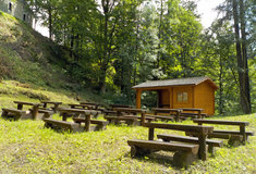 Na Kapličkovém vrchu v Malé Morávce vzniklo nové zázemí pro návštěvníky