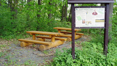 Ptenín – Újezdec