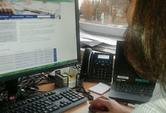 Lesy ČR zveřejňují smlouvy v registru smluv. Zatím není důvod ke změně