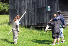Školáci z Lázní Kynžvart na cestě za poznáním historie svého kraje a tajemstvím lesů v okolí Kladské