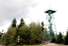 Rozhledna Slovanka v Jizerských horách nabízí nové výhledy do půvabného okolí