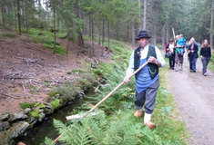 Pozvánka od Lesů ČR:dne 20. září podnik pořádá Den s Lesy ČR při příležitosti slavnostního zakončení 17. novodobé plavební sezóny na Schwarzenberském plavebním kanále na Českokrumlovsku v Jižních Čechách