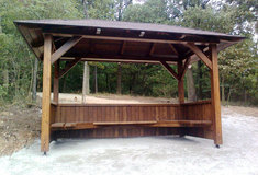 Krásy jihomoravského Znojma je možné díky Lesům ČR pozorovat ze zbrusu nové vyhlídky